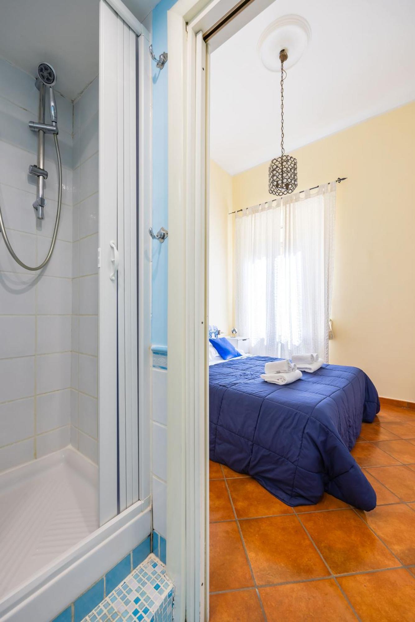 Casa Nostos Alabardieri By Napoliapartments * Nápoles